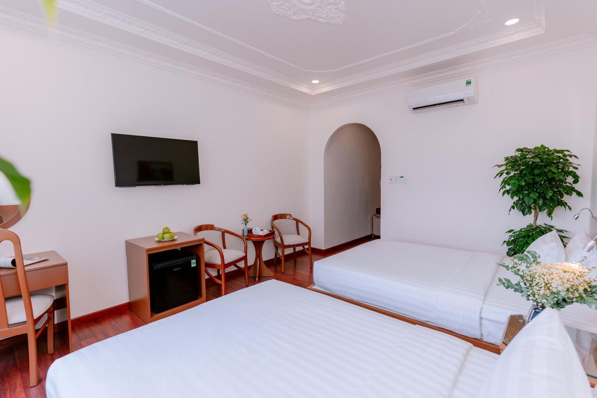 Dahlialand Saigon Hotel & Swimming Pool - Ben Thanh Market, District 1 Хошимин Экстерьер фото