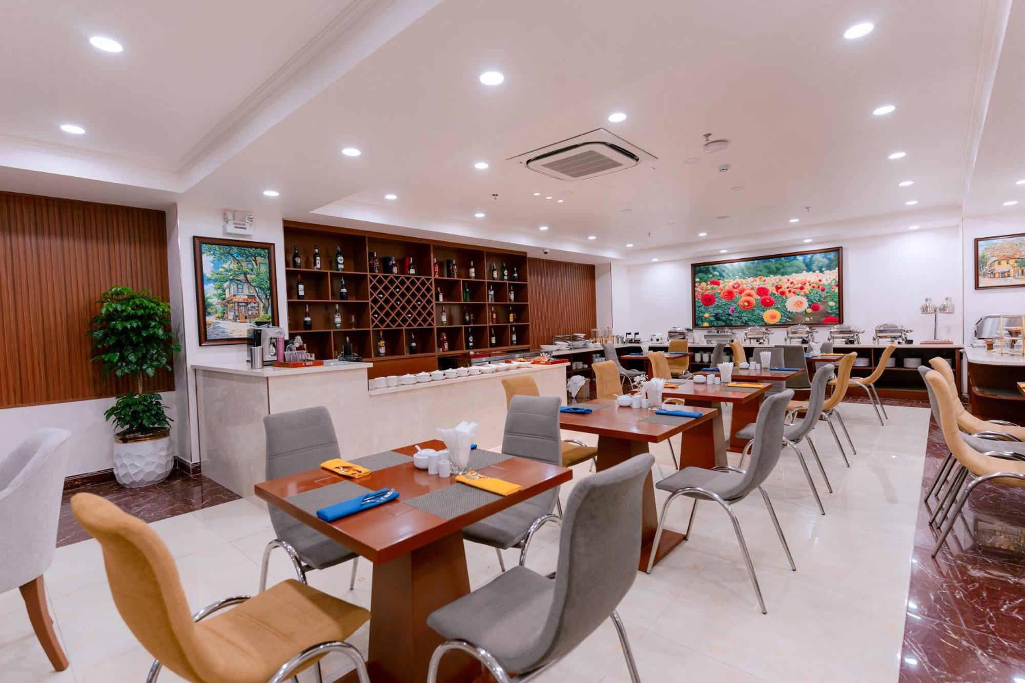 Dahlialand Saigon Hotel & Swimming Pool - Ben Thanh Market, District 1 Хошимин Экстерьер фото