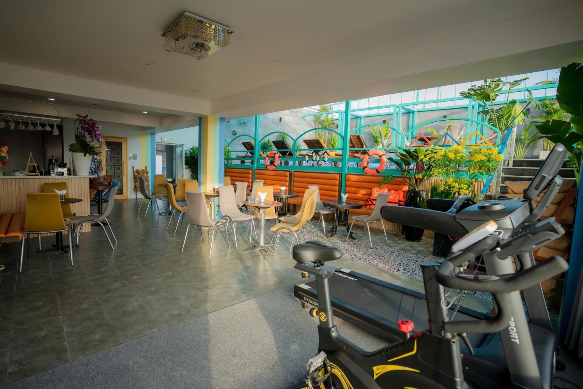 Dahlialand Saigon Hotel & Swimming Pool - Ben Thanh Market, District 1 Хошимин Экстерьер фото